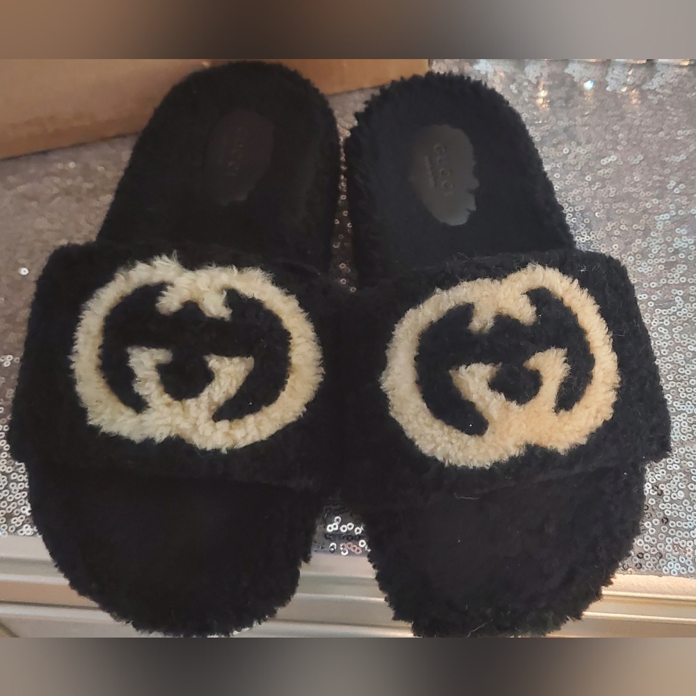 Authentic Gucci Interlocking G Eileen Teddy Shear… - image 5